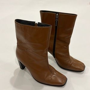 Brown Leather Mid-Calf Block Heel Boots